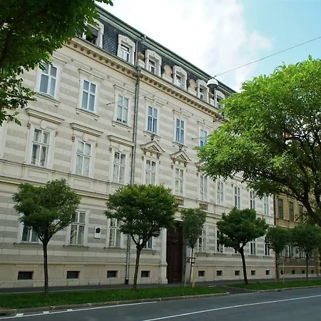 Daire Apartma Simona Ljubljana